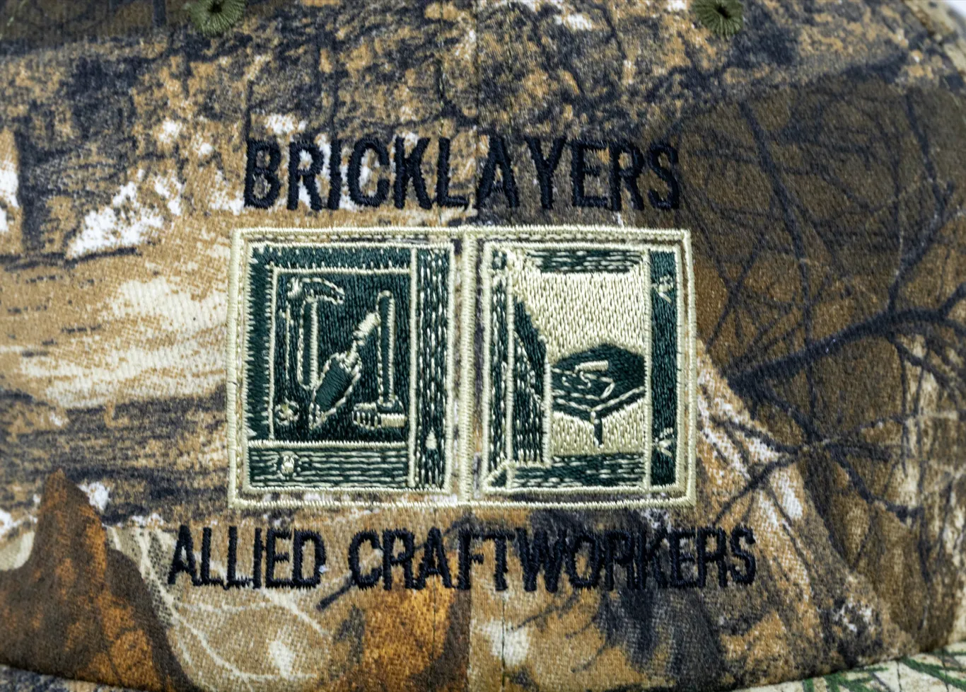C28 - BAC CAMO HAT
