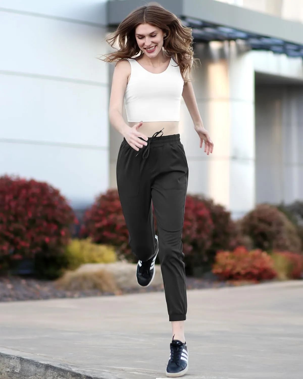 G4Free Jogger Scrubs for Women with Pockets Drawstrings Golf Athletic Pants Cinch Bottom Sweatpants Petite/Regular/Tall