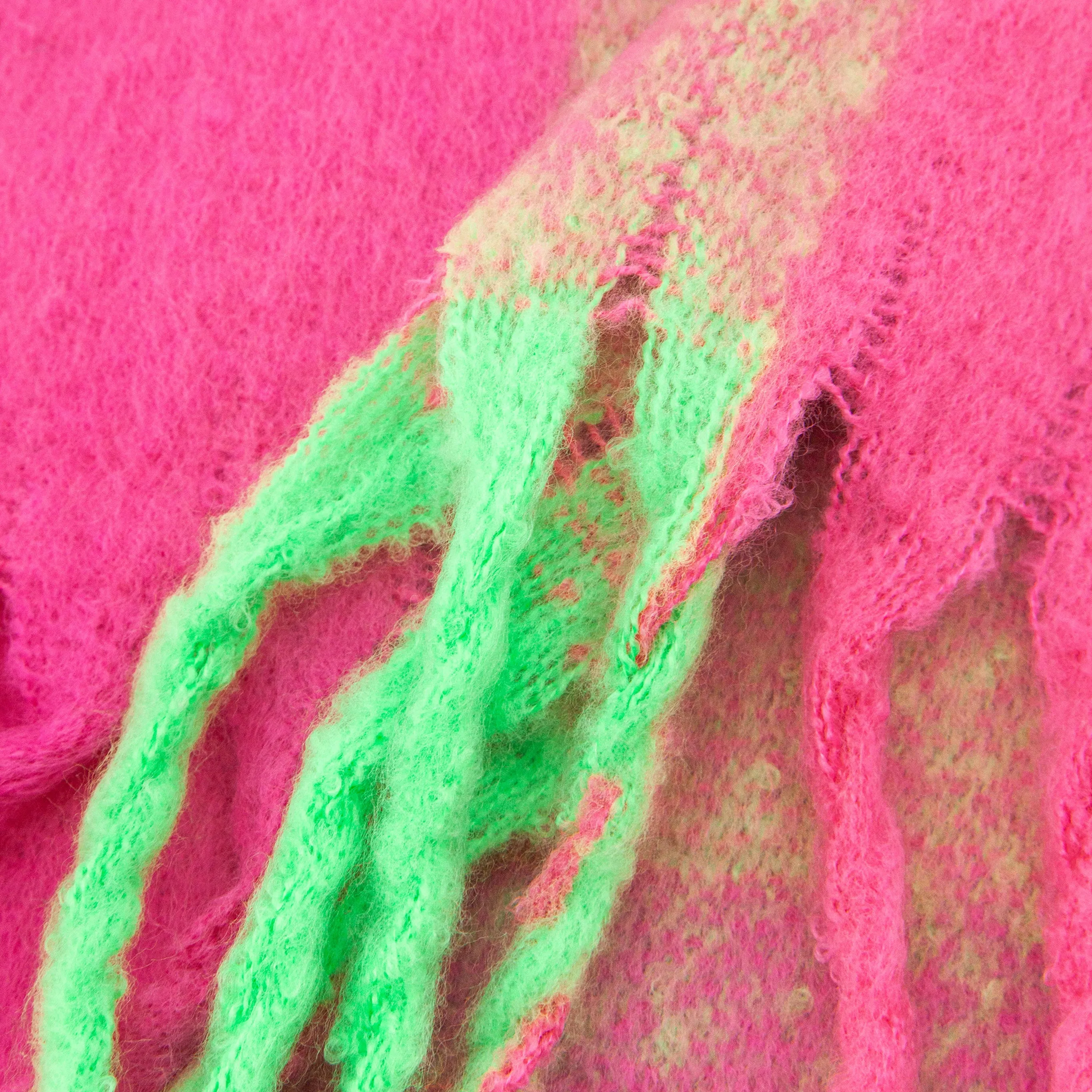 Joey Heavyweight Scarf - Fuchsia, Square Check